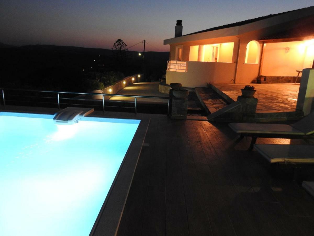 Villa Aiolos Palekastro Buitenkant foto